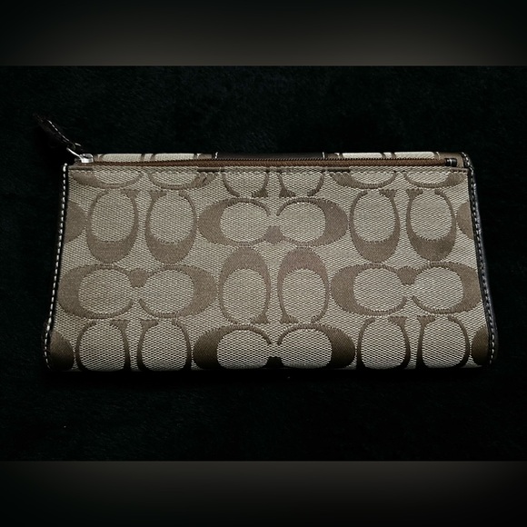 Coach Signature Trifold Checkbook Wallet - Picture 4 of 12